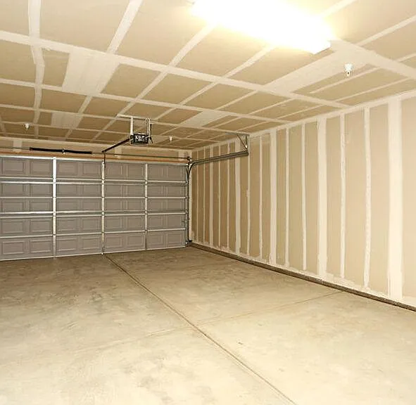 2627 Ashlan Ave — Photo 10