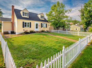 709 Downs Ave, Morgantown, WV 26505