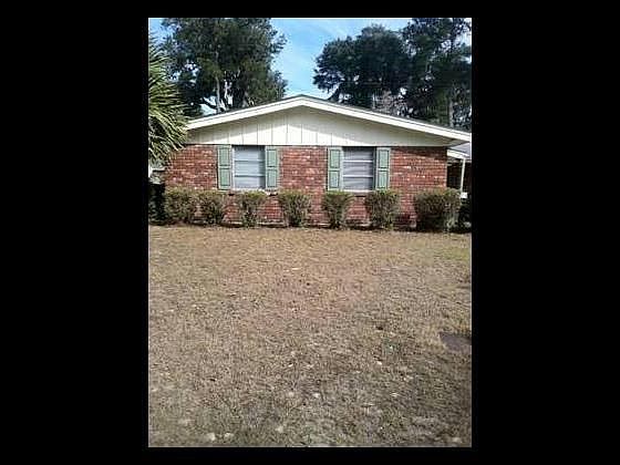 2nd image of 608 Valleybrook Rd