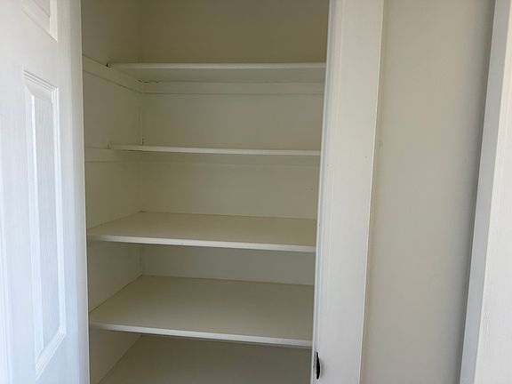 4th image of 1237 W Webb Ln