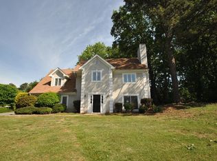 2151 Fox Chs, Lawrenceville, GA 30043