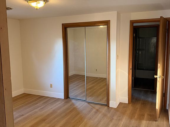 5th image of 3608 Regency Dr #2