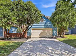 1506 Secretariat Blvd, Knoxville, TN 37931