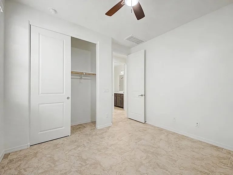 17239 W Desert Sage Dr — Photo 26