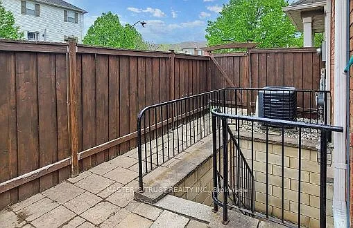 1 bed, $1,600 — Photo 2