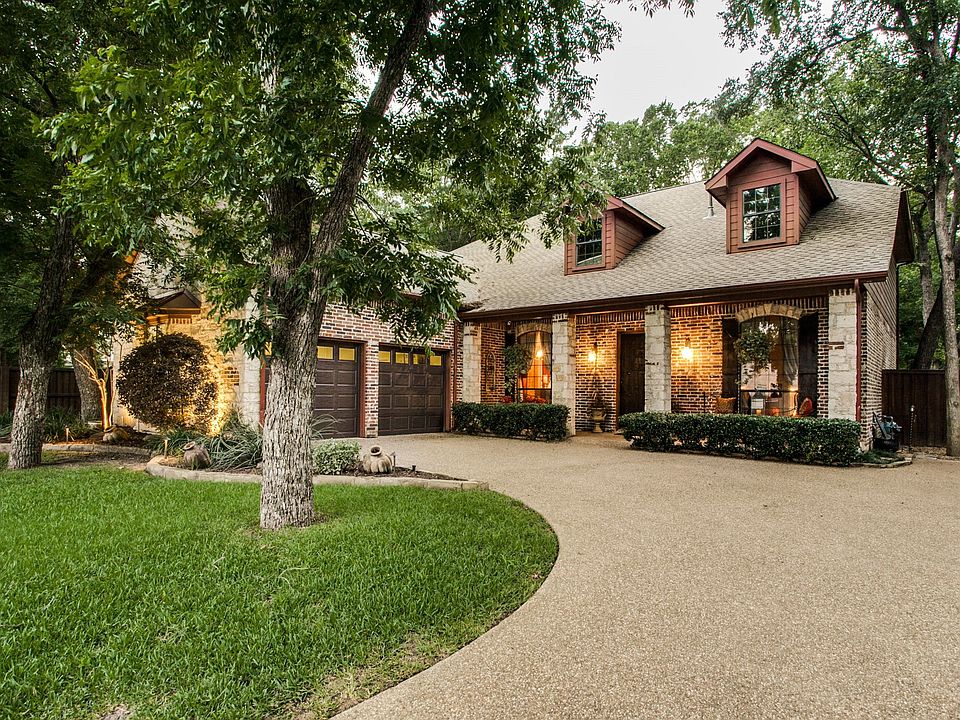 1st image of 2906 Oakwood Ct