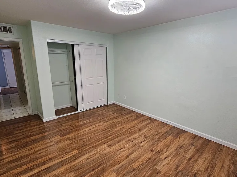 4955 Lindell Rd #221 — Photo 11