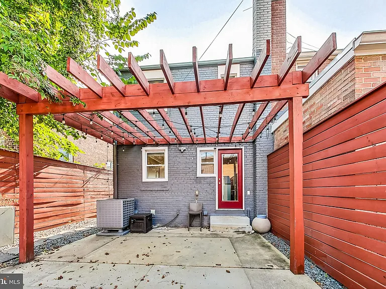 5008 6th Pl NE — Photo 20