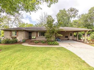 2120 Beverly Hills Dr, Vestavia Hills, AL 35216