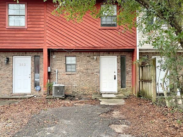 351 Woodham Ct