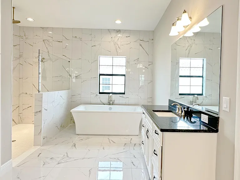 10530 Meadowrun Dr — Photo 9