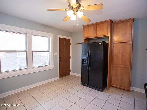 4th image of 3006 Dartmouth Ave