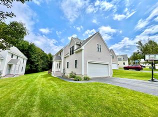 135 Barbara Ln, Hudson, NH 03051