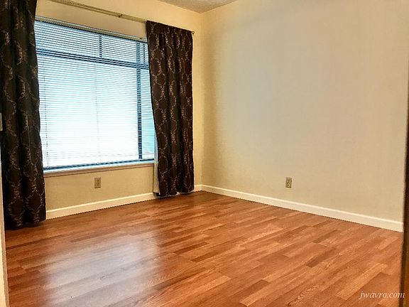 4th image of 1257 10th Ave #2