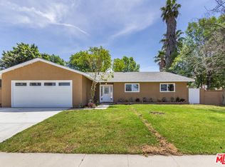 704 Erringer Rd, Simi Valley, CA 93065