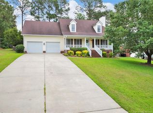 5724 Cherrystone Dr, Fayetteville, NC 28311