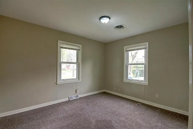 2315 S Palisade Ave — Photo 3