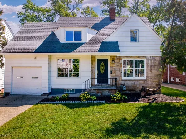1997 E 226th St, Euclid, OH 44117