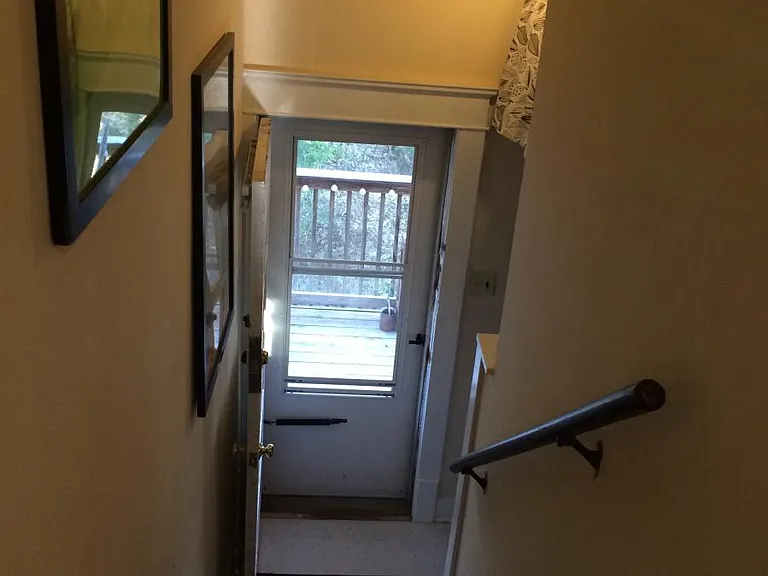 204 Monte Vista Ave #B — Photo 2