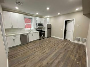 572 Main St APT 202, Stroudsburg, PA 18360