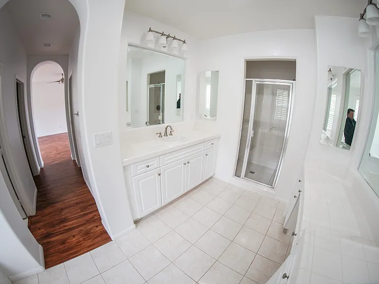 1882 Shadetree Dr — Photo 34