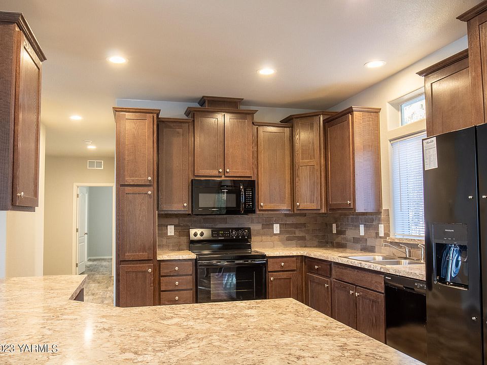 1st image of 7610 W Nob Hill Blvd Unit 119