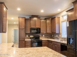 7610 W Nob Hill Blvd UNIT 119, Yakima, WA 98908