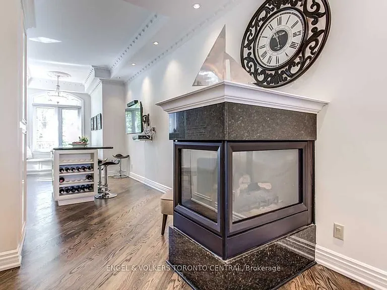 405 Bedford Park Ave — Photo 6