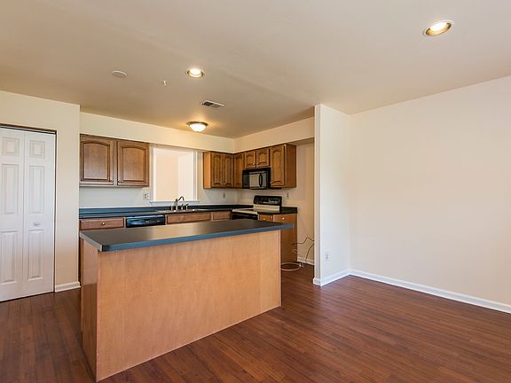 Beautiful Open Kitchen