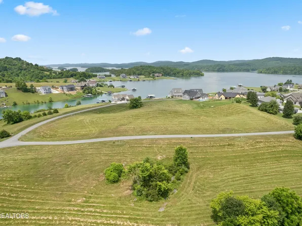 473 Reginas Point, Sharps Chapel, TN 37866