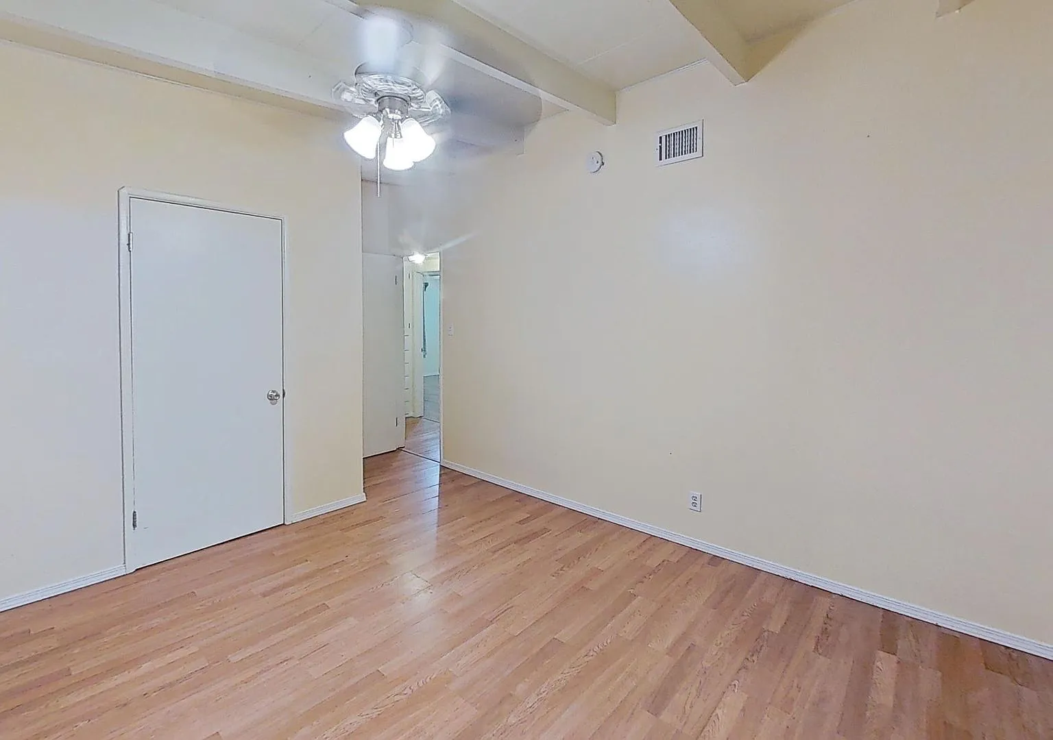Beautiful 3b/2b Home In Wast Palmdale - Move In Ready! — Photo 1