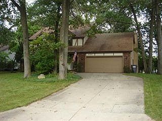 1st image of 8325 Valleywood Ln