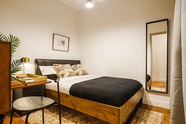 Rented by June | media 21