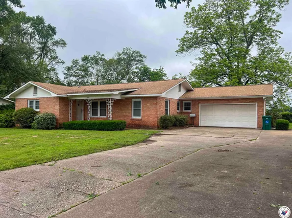 912 S Runnels St, De Kalb, TX 75559