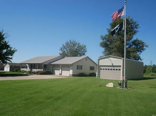 502 S Mill St, Owensville, IN 47665