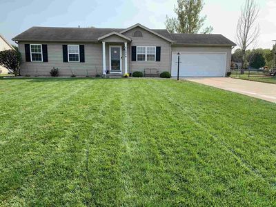 56898 Meadow Glen Dr, Elkhart, IN, 46516