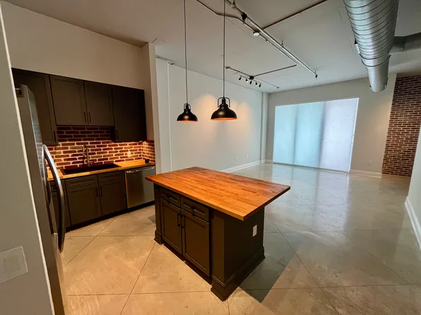 2001 Biscayne Blvd, Miami, FL