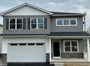 2 Delaplane Ave, Newark, DE 19711