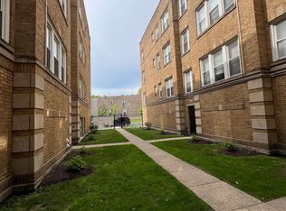 348 W 74th St #354-2W, Chicago, IL 60621
