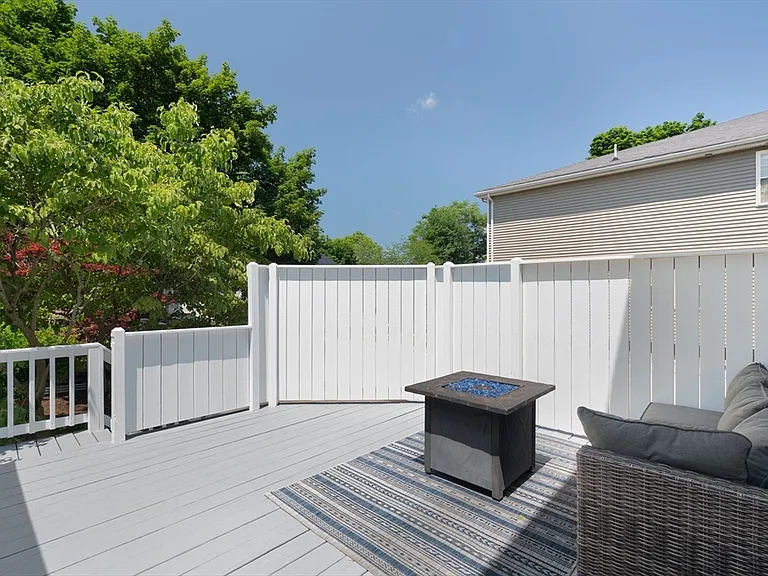 309 Hillside Ave — Photo 32
