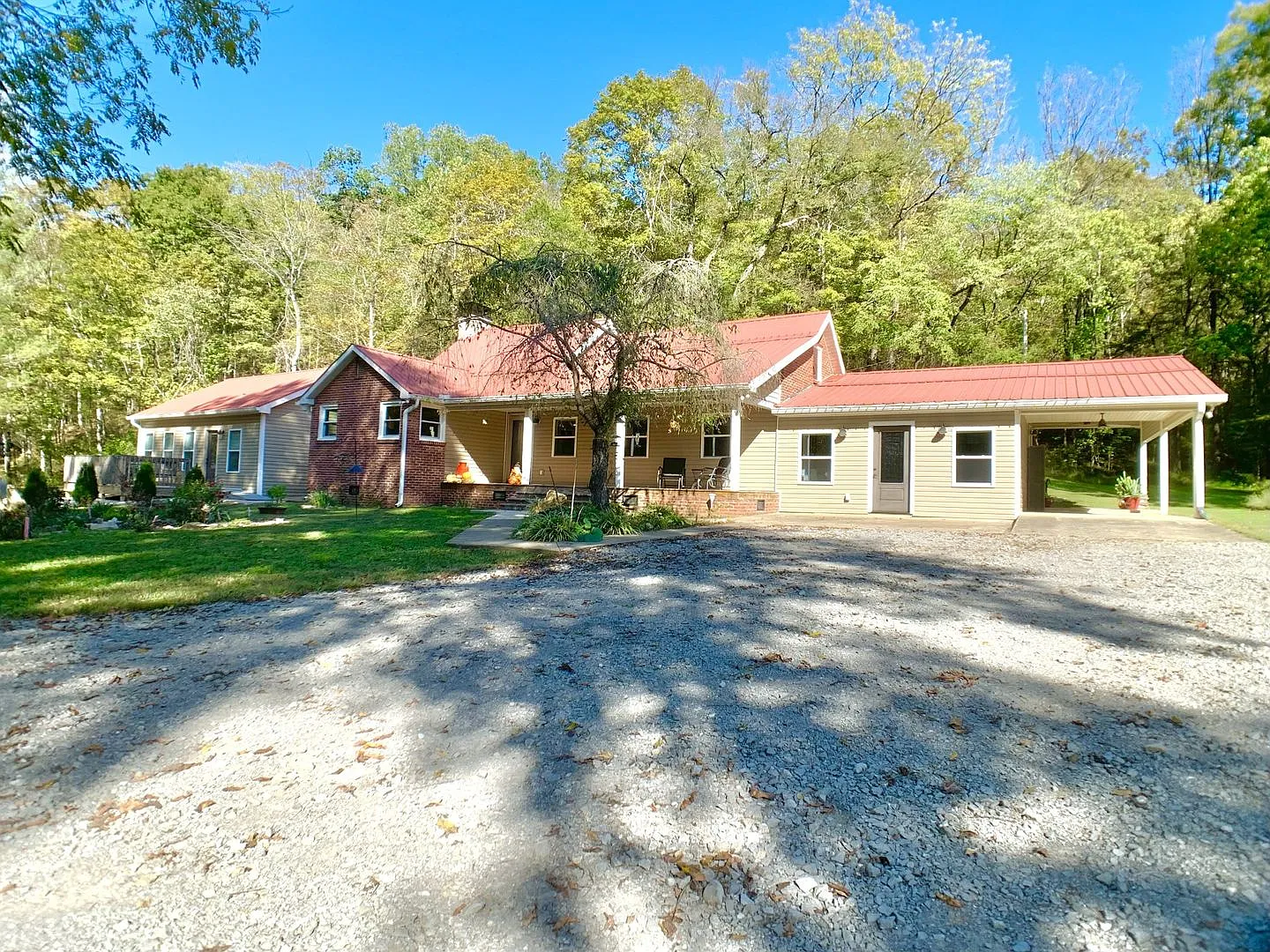 3979 Lem Davis Rd — Photo 2
