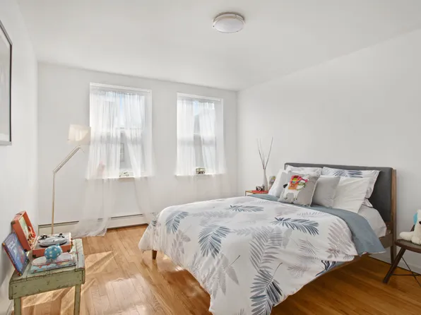 98 Clifton Place image 11 of 15