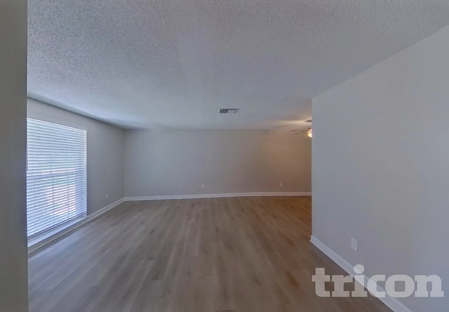 816 Granite Road Brandon FL — Photo 2