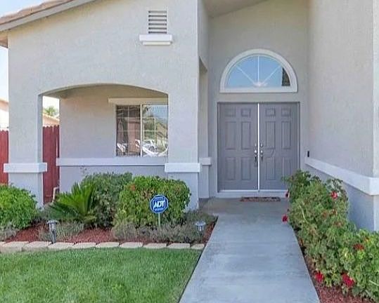 3rd image of 3850 Rushmore Ct