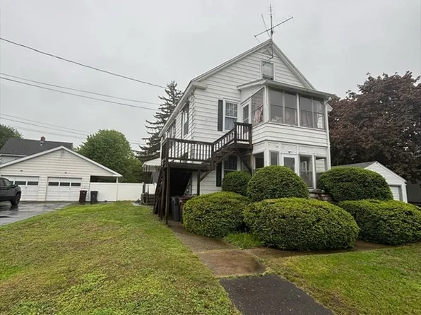 12 Woodmont St, Westfield, MA 01085