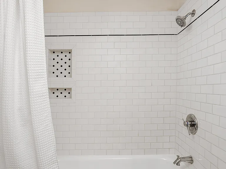 2nd Floor Bath