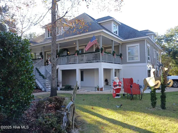 5800 Meadow Brook Court, Wilmington, NC 28409