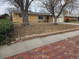 1717 Center St, Garden City, KS 67846