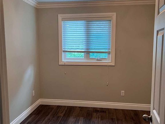 4th image of 1157 Avondale Dr