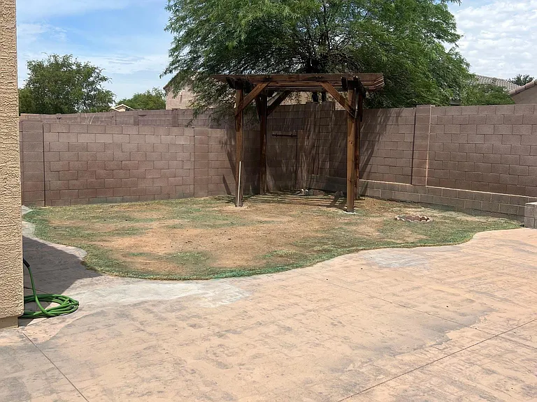15946 W Williams St — Photo 32